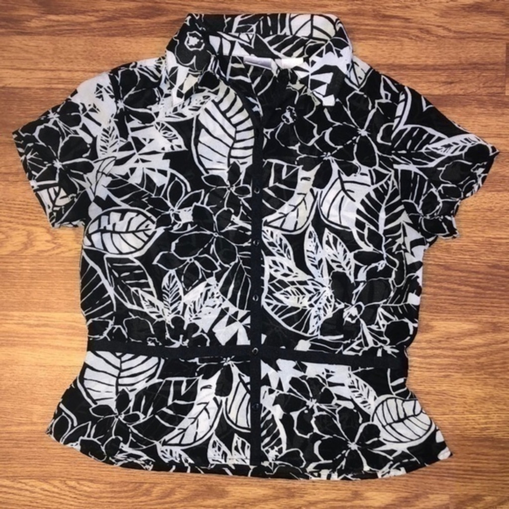Emma James Petite Floral Button Up Black Shirt Size 4